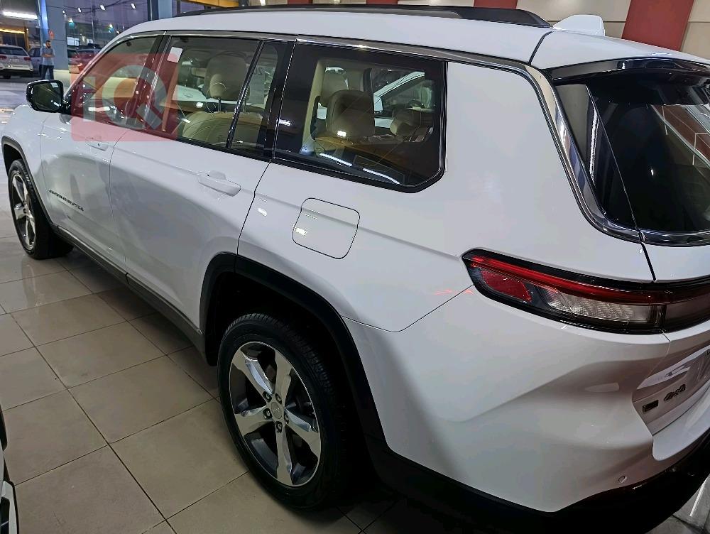 Jeep Grand Cherokee L